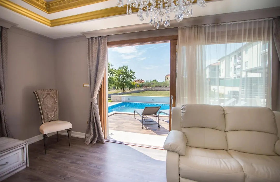 Villa Mihaela By Briskva-1